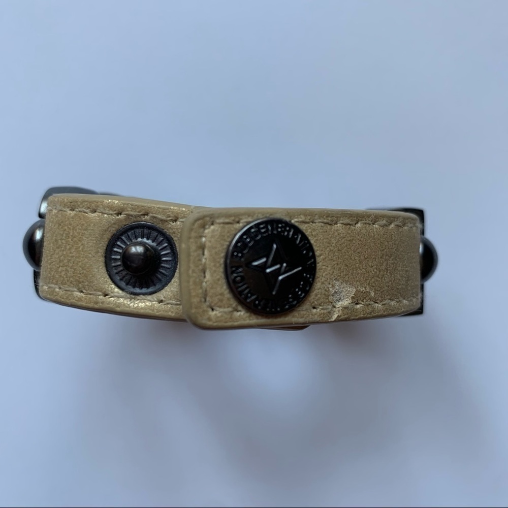 💸BCBGeneration Faux Leather Adjustable Snap Fearless Bracelet💸 - Picture 7 of 8